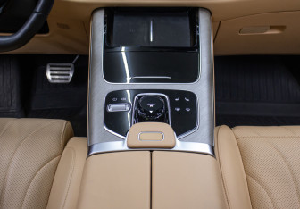 Подержанный автомобиль Jaecoo J8 2024 года (14 фото)