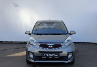Подержанный автомобиль Kia Picanto 2012 года (2 фото)