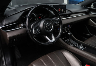 Подержанный автомобиль Mazda 6 Sedan 2020 года (12 фото)