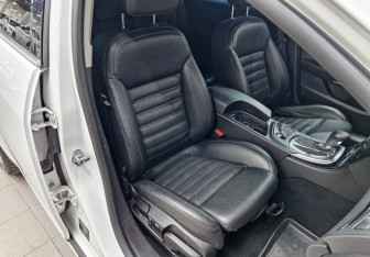 Подержанный автомобиль Opel Insignia Wagon 2014 года (22 фото)