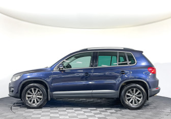 Подержанный автомобиль Volkswagen Tiguan 2011 года (8 фото)