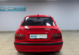 Подержанный автомобиль Mitsubishi Carisma Sedan 1999 года (6 фото)