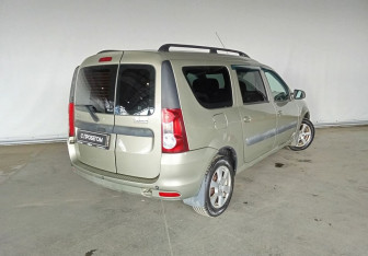 Подержанный автомобиль LADA (ВАЗ) Largus Wagon 2018 года (6 фото)