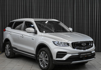 Подержанный автомобиль Geely Atlas Pro 2022 года (3 фото)