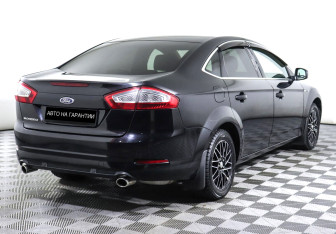 Подержанный автомобиль Ford Mondeo Sedan 2012 года (3 фото)