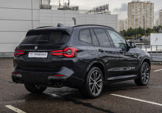 Подержанный автомобиль BMW X3 2021 года (6 фото)