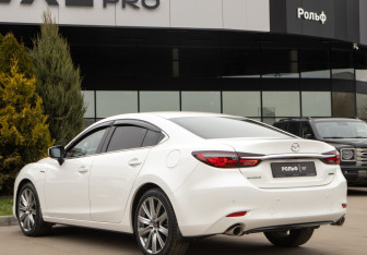 Подержанный автомобиль Mazda 6 Sedan 2021 года (5 фото)