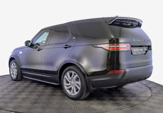 Подержанный автомобиль Land Rover Discovery 2017 года (7 фото)
