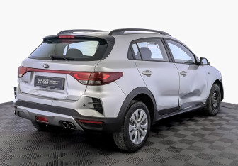 Подержанный автомобиль Kia Rio Hatchback 2021 года (5 фото)