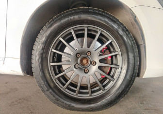 Подержанный автомобиль Volkswagen Passat Sedan 2011 года (17 фото)