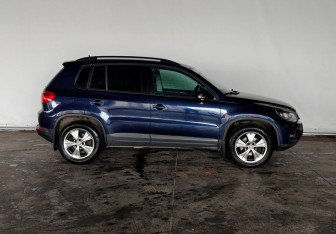 Подержанный автомобиль Volkswagen Tiguan 2011 года (4 фото)