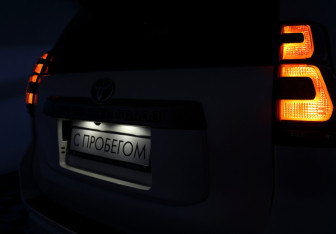 Подержанный автомобиль Toyota Land Cruiser Prado 2020 года (28 фото)