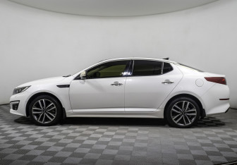 Подержанный автомобиль Kia Optima Sedan 2013 года (8 фото)
