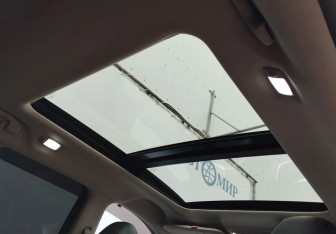 Подержанный автомобиль Nissan X-Trail 2015 года (12 фото)