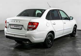 Подержанный автомобиль LADA (ВАЗ) Granta Sedan 2020 года (5 фото)