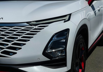 Подержанный автомобиль Omoda C5 2023 года (20 фото)