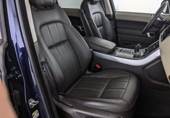 Подержанный автомобиль Land Rover Range Rover Sport 2021 года (24 фото)