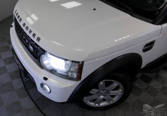 Подержанный автомобиль Land Rover Discovery 2013 года (27 фото)