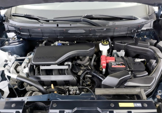 Подержанный автомобиль Nissan X-Trail 2019 года (9 фото)