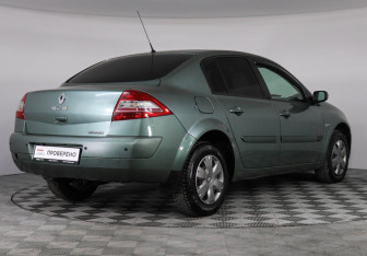 Подержанный автомобиль Renault Megane Sedan 2008 года (3 фото)