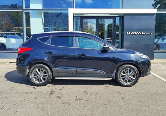 Подержанный автомобиль Hyundai ix35 2013 года (4 фото)
