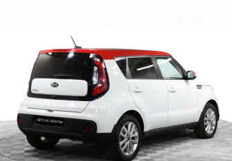 Подержанный автомобиль Kia Soul 2017 года (5 фото)