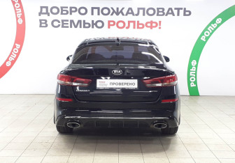 Подержанный автомобиль Kia Optima Sedan 2019 года (5 фото)