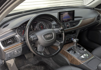 Подержанный автомобиль Audi A6 Sedan 2012 года (15 фото)