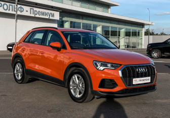 Подержанный автомобиль Audi Q3 2020 года (3 фото)