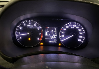 Подержанный автомобиль Hyundai Creta 2017 года (15 фото)