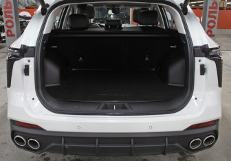 Подержанный автомобиль Kaiyi X7 Kunlun 2024 года (24 фото)