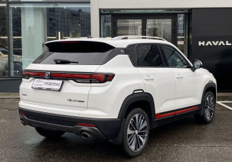 Подержанный автомобиль Changan CS35PLUS 2024 года (5 фото)