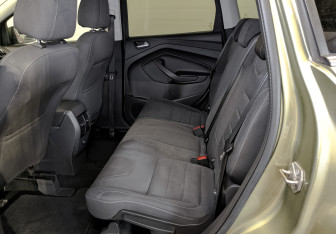 Подержанный автомобиль Ford Kuga 2013 года (12 фото)