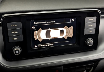 Подержанный автомобиль Skoda Rapid Liftback 2022 года (26 фото)