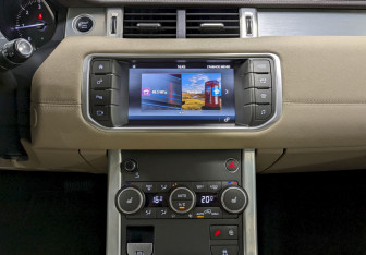 Подержанный автомобиль Land Rover Range Rover Evoque 2018 года (29 фото)