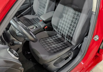 Подержанный автомобиль Audi A3 Sedan 2015 года (20 фото)