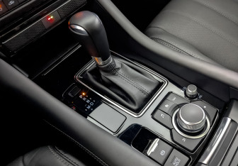 Подержанный автомобиль Mazda 6 Sedan 2023 года (28 фото)