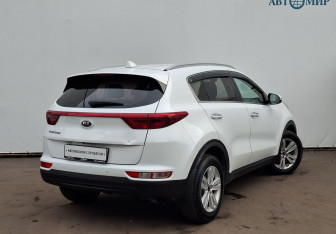 Подержанный автомобиль Kia Sportage 2016 года (5 фото)