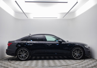 Подержанный автомобиль Audi A6 Sedan 2018 года (4 фото)