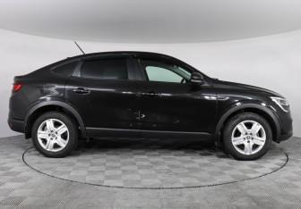 Подержанный автомобиль Renault Arkana 2019 года (4 фото)