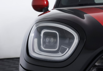 Подержанный автомобиль MINI Countryman 2021 года (20 фото)