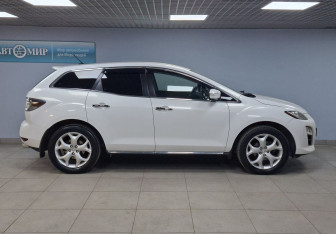 Подержанный автомобиль Mazda CX-7 2011 года (4 фото)