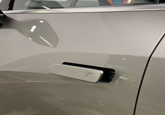 Подержанный автомобиль Wey 05 2023 года (21 фото)