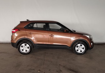 Подержанный автомобиль Hyundai Creta 2018 года (8 фото)