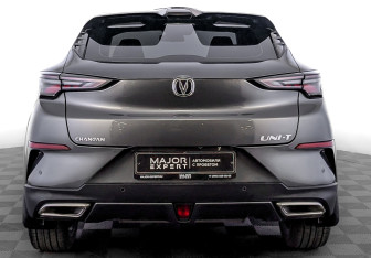 Подержанный автомобиль Changan UNI-T 2023 года (6 фото)