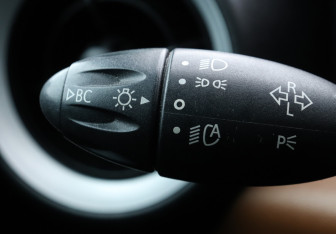 Подержанный автомобиль MINI Hatch 2010 года (17 фото)