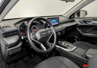 Подержанный автомобиль Haval Jolion 2024 года (16 фото)