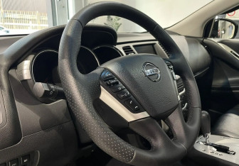 Подержанный автомобиль Nissan Murano Suv 2010 года (13 фото)