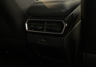 Подержанный автомобиль Geely Cityray 2024 года (9 фото)