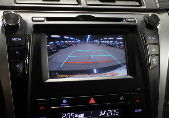 Подержанный автомобиль Toyota Camry Sedan 2016 года (20 фото)